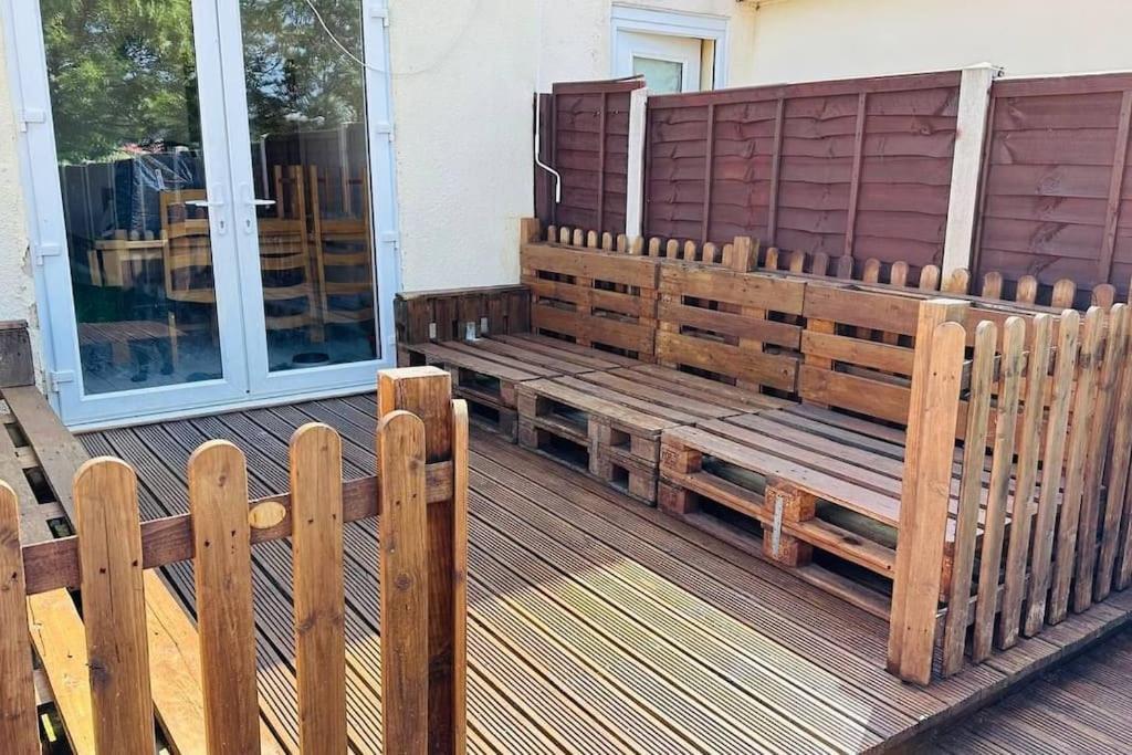 Stunning 3 Bed House Sleeps6 Villa Nottingham Exteriör bild